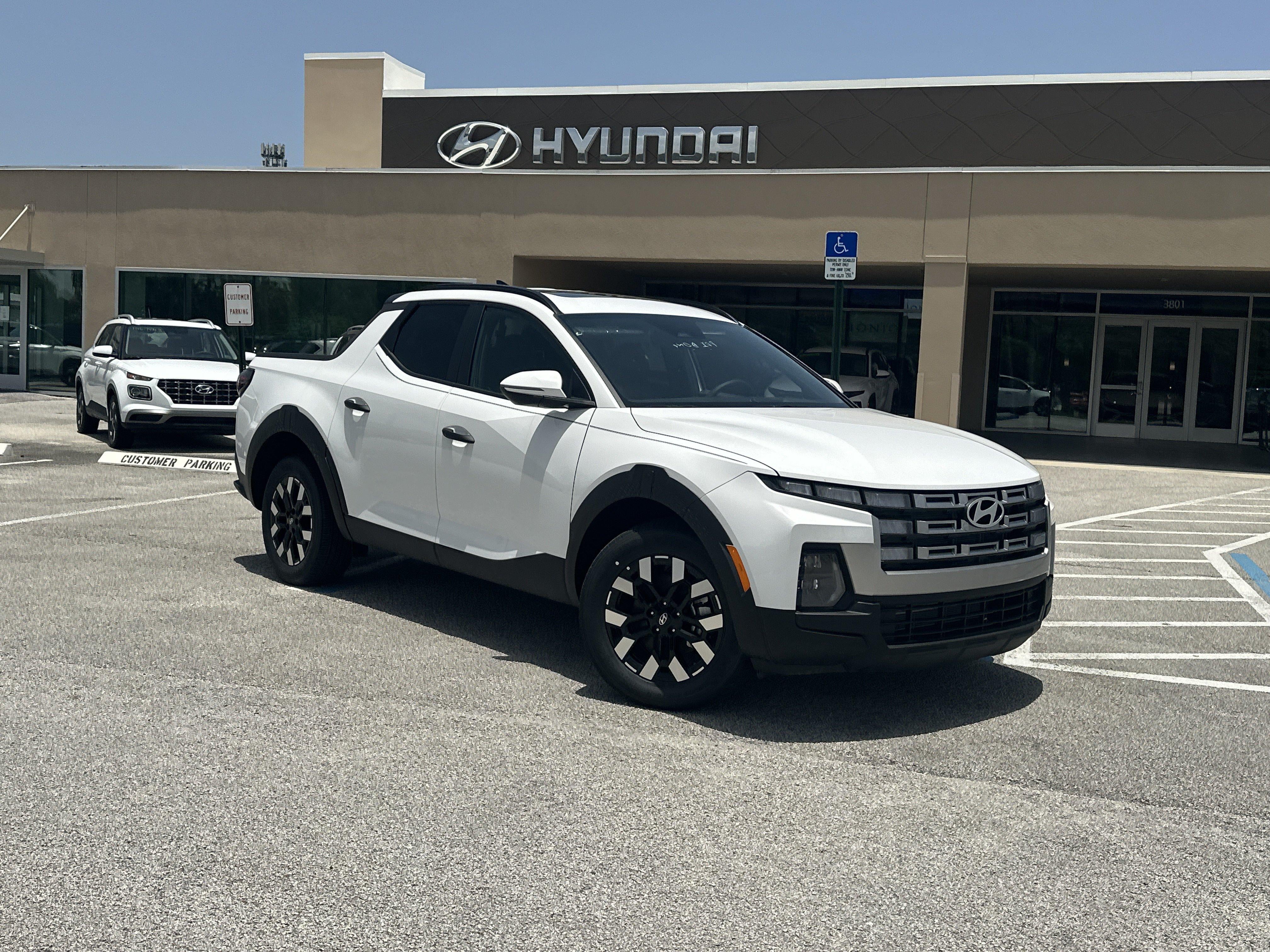 2026 Hyundai SANTA CRUZ SEL Activity
