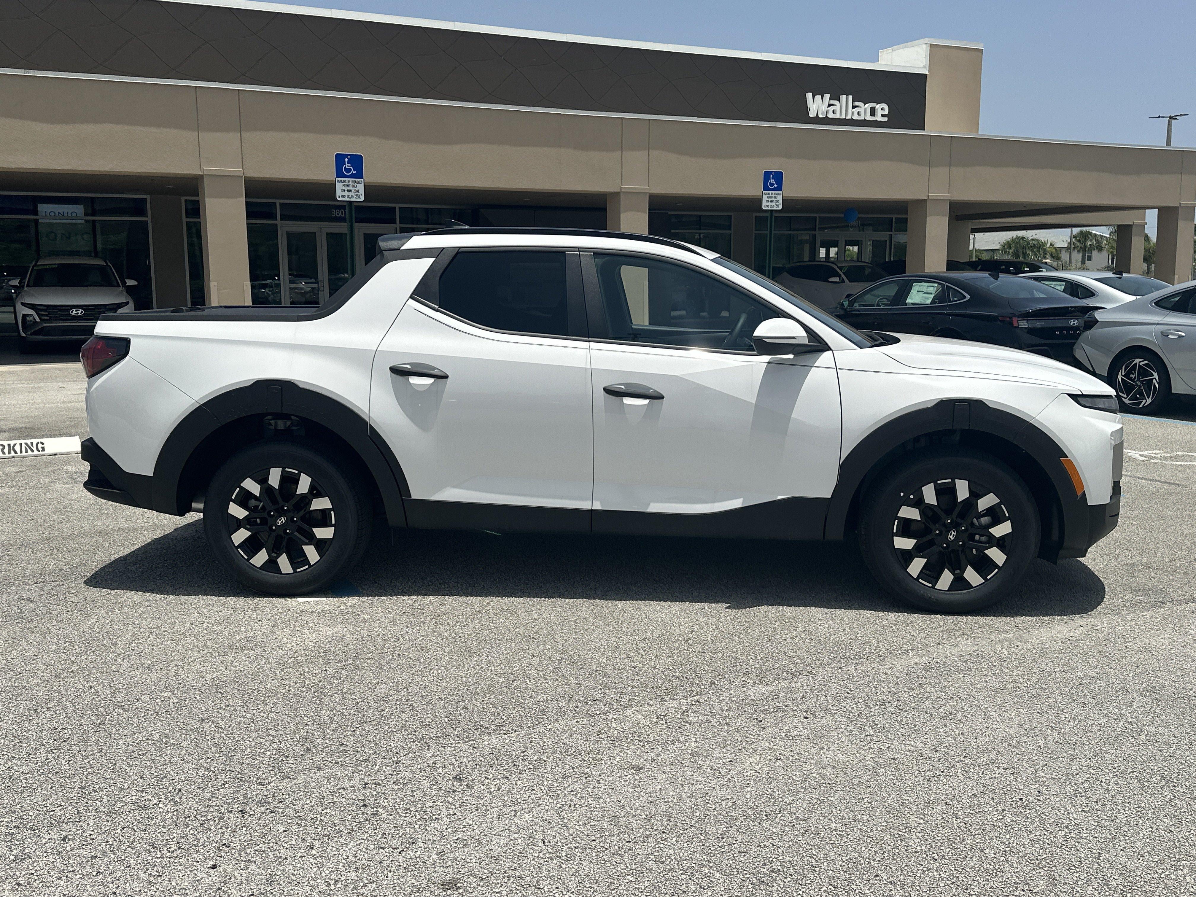 2026 Hyundai SANTA CRUZ SEL Activity