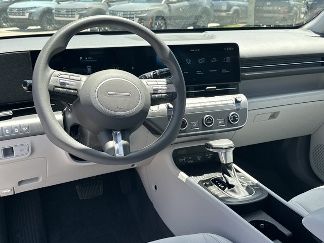 2025 Hyundai KONA SE
