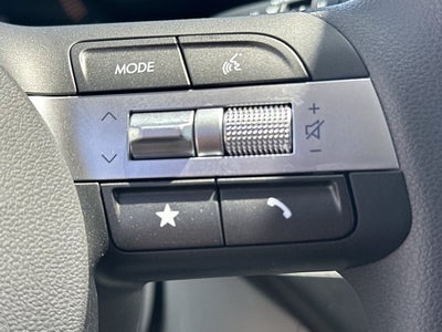 2025 Hyundai KONA SE