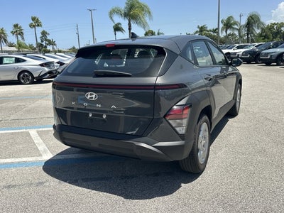 2025 Hyundai KONA SE