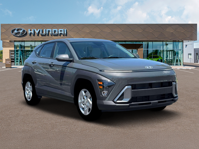 2026 Hyundai KONA SE