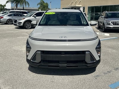 2024 Hyundai KONA SEL