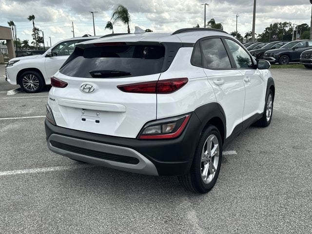 2023 Hyundai KONA SEL
