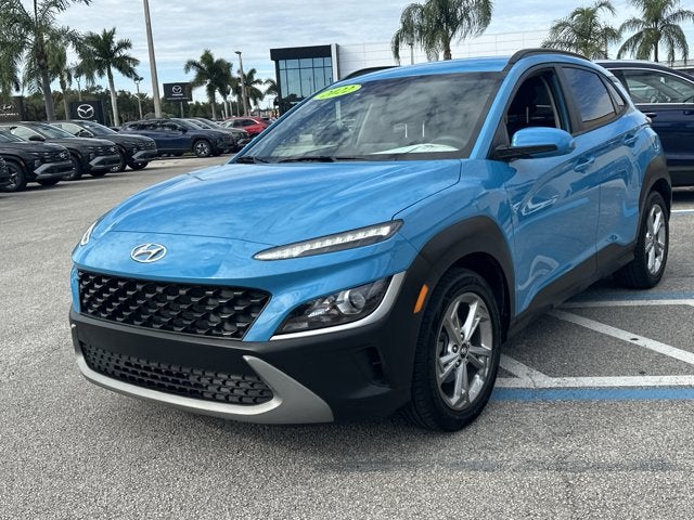 2022 Hyundai KONA SEL