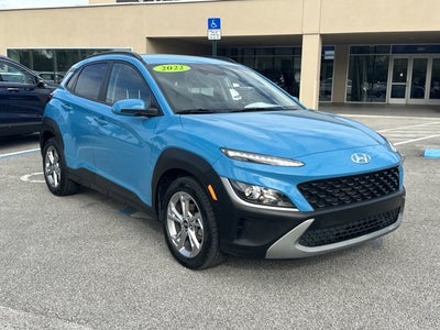 2022 Hyundai KONA SEL