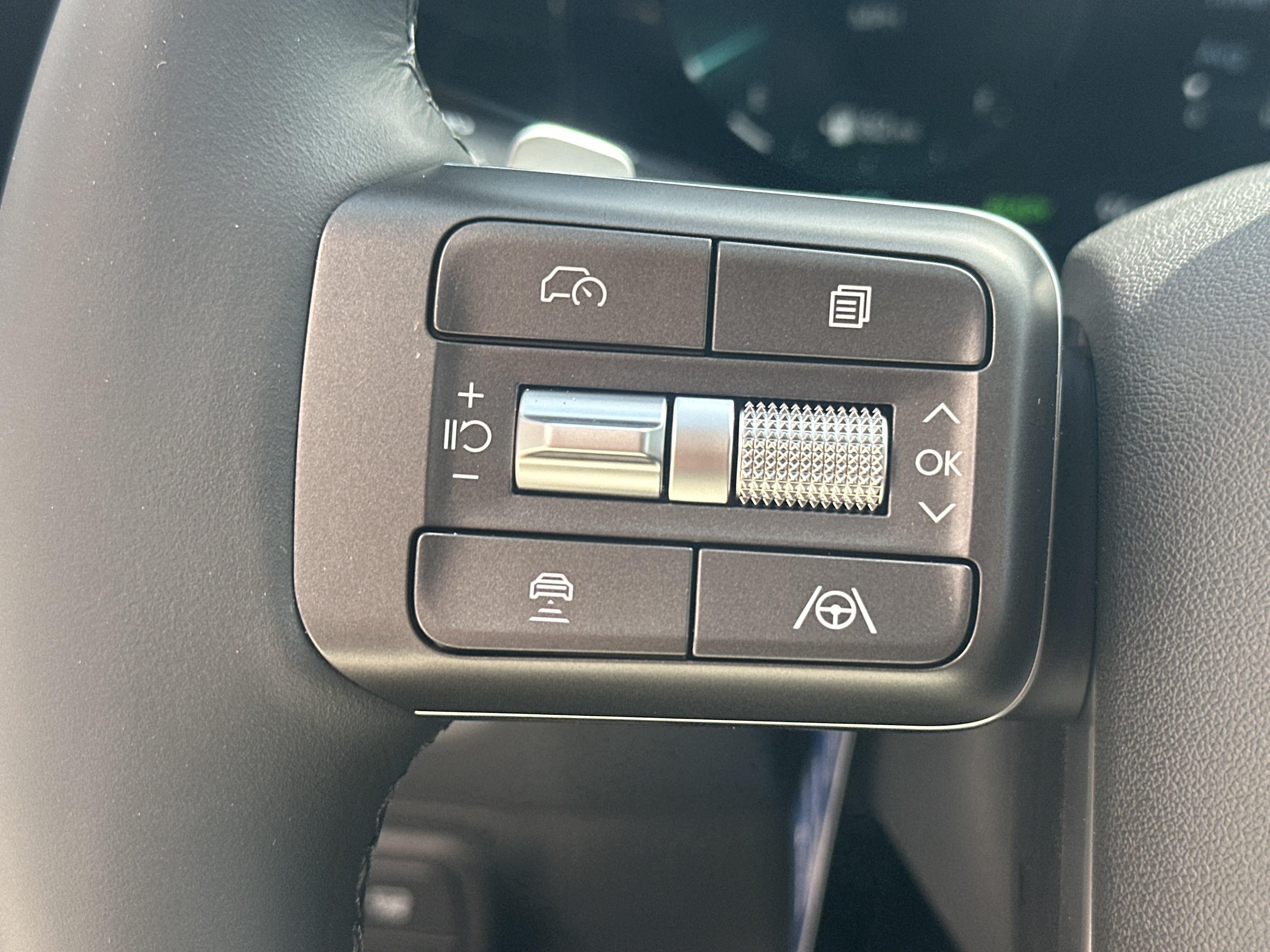 2026 Hyundai PALISADE HYBRID Blue SEL 7P