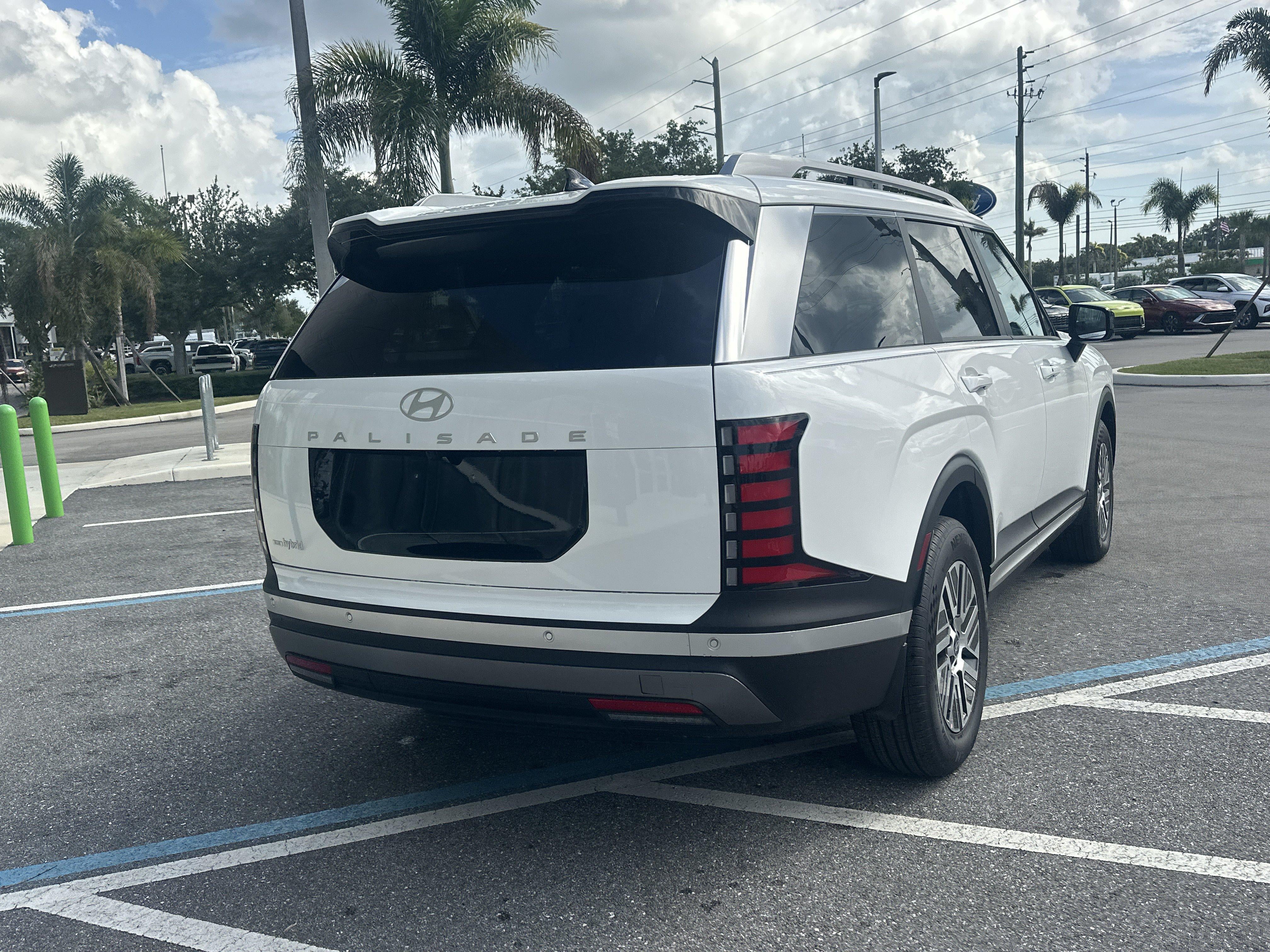 2026 Hyundai PALISADE HYBRID Blue SEL 7P