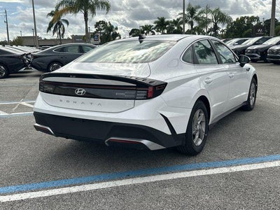 2026 Hyundai SONATA SE