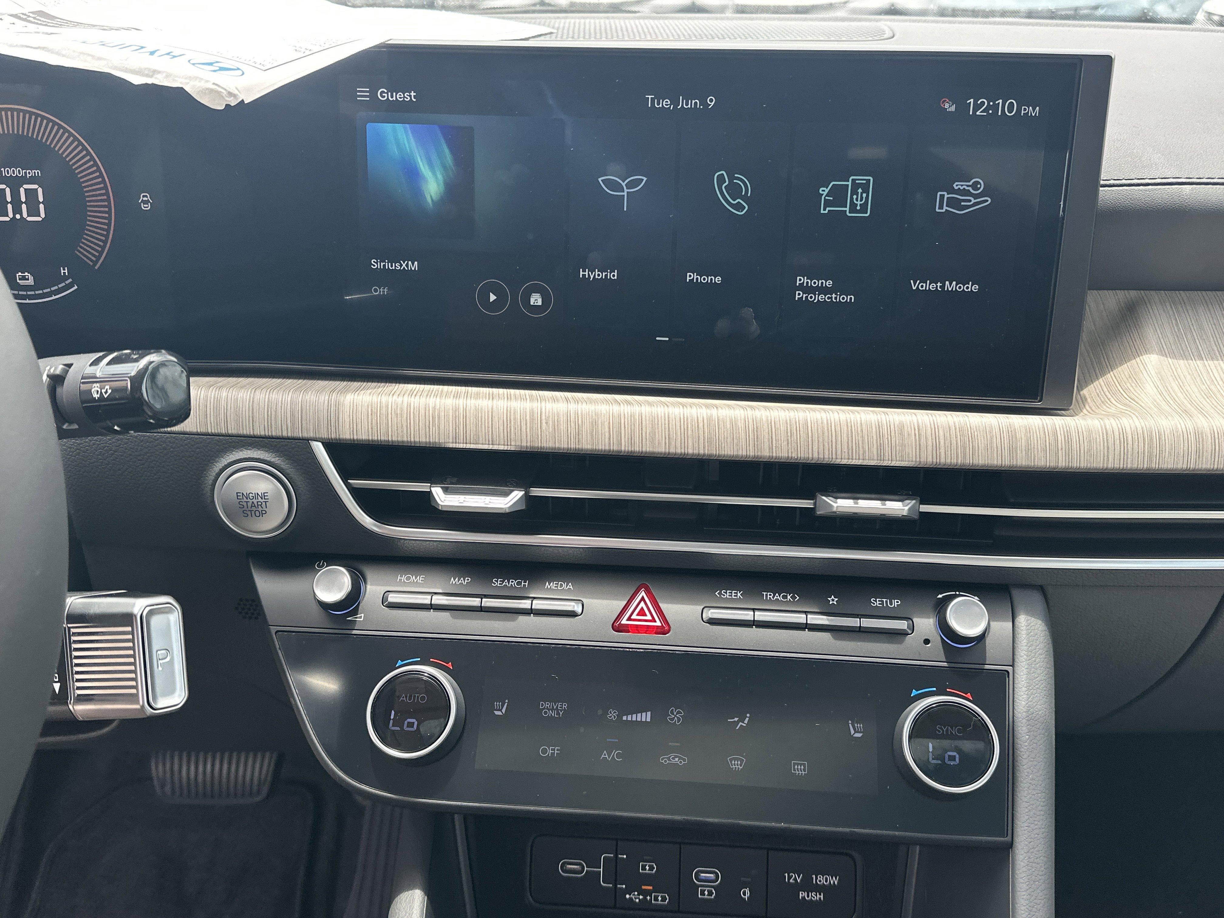 2026 Hyundai SONATA HYBRID SEL