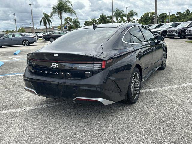 2025 Hyundai SONATA HYBRID Limited