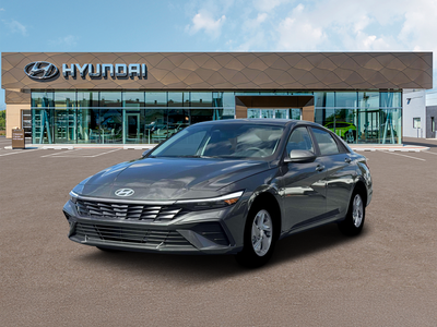 2026 Hyundai ELANTRA SE