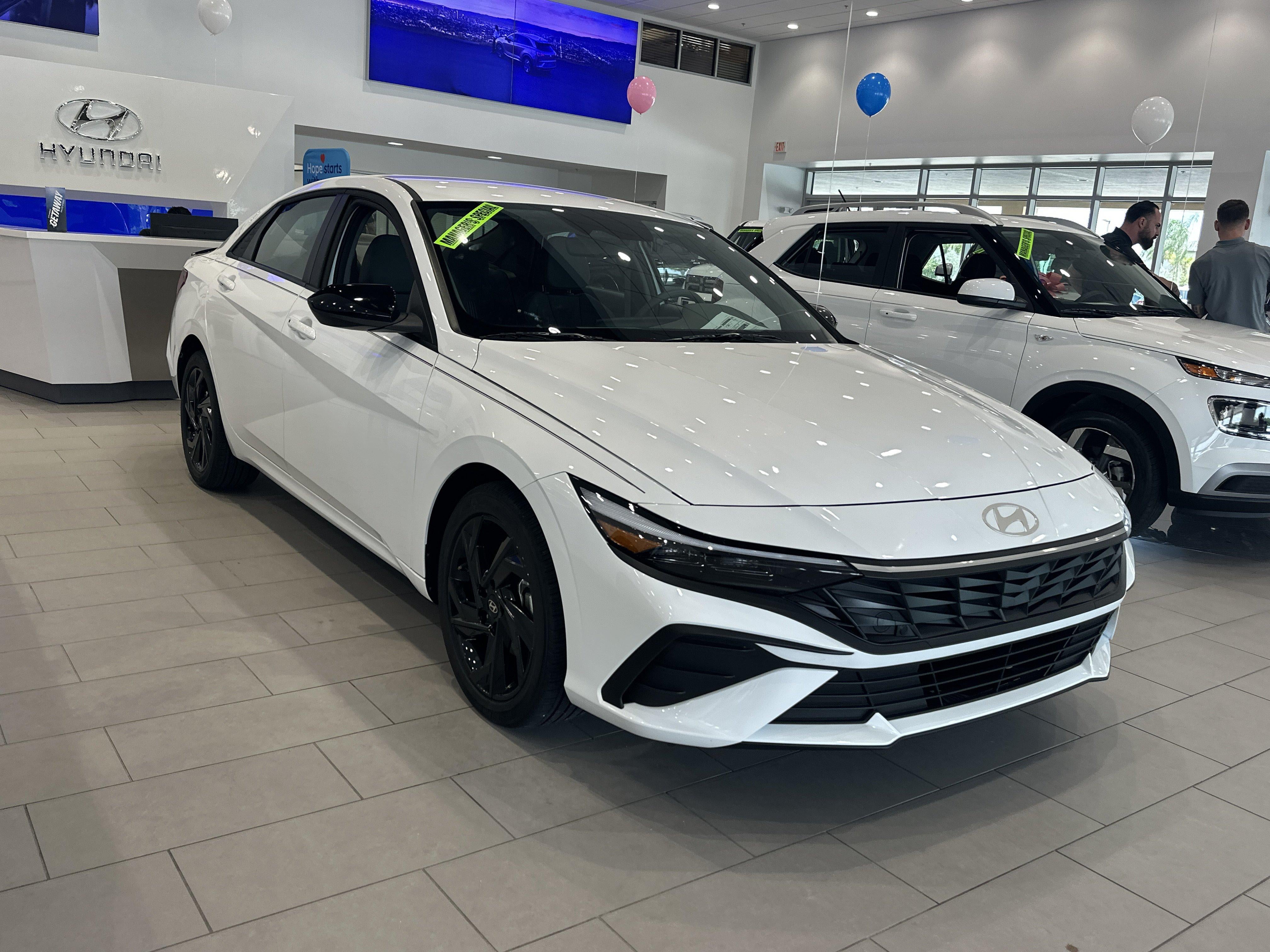 2026 Hyundai ELANTRA SEL Sport