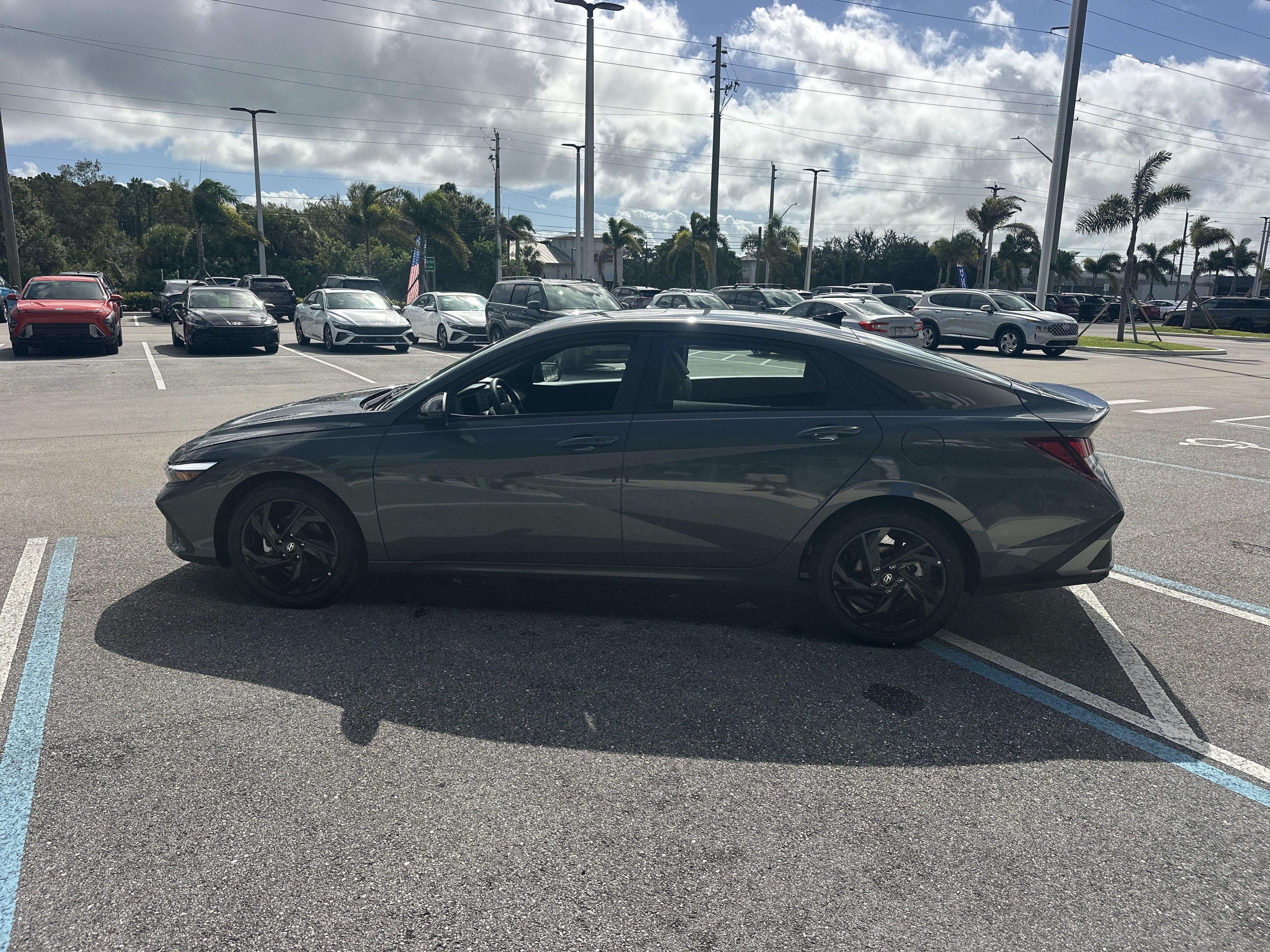2026 Hyundai ELANTRA SEL Sport Plus