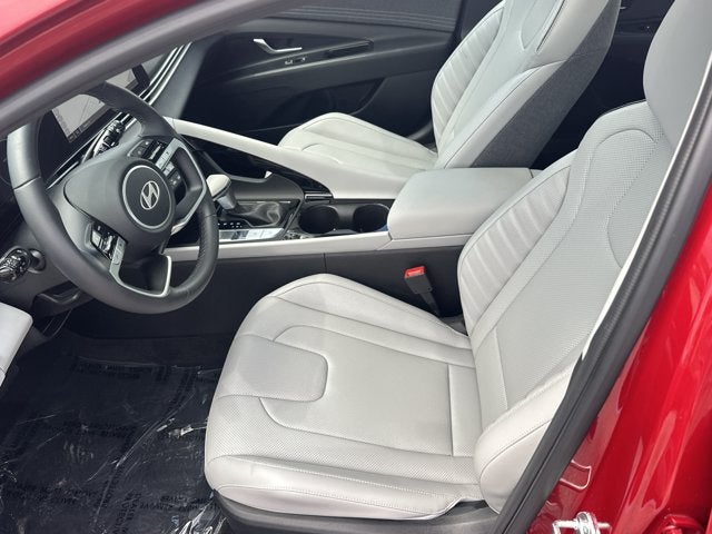 2024 Hyundai Elantra Limited - Photo 18