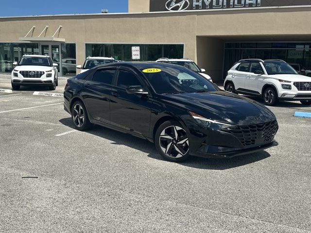 2023 Hyundai ELANTRA SEL