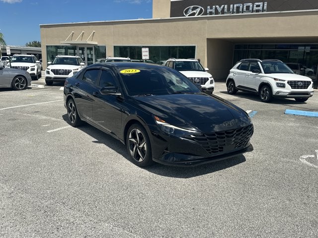 2023 Hyundai ELANTRA SEL