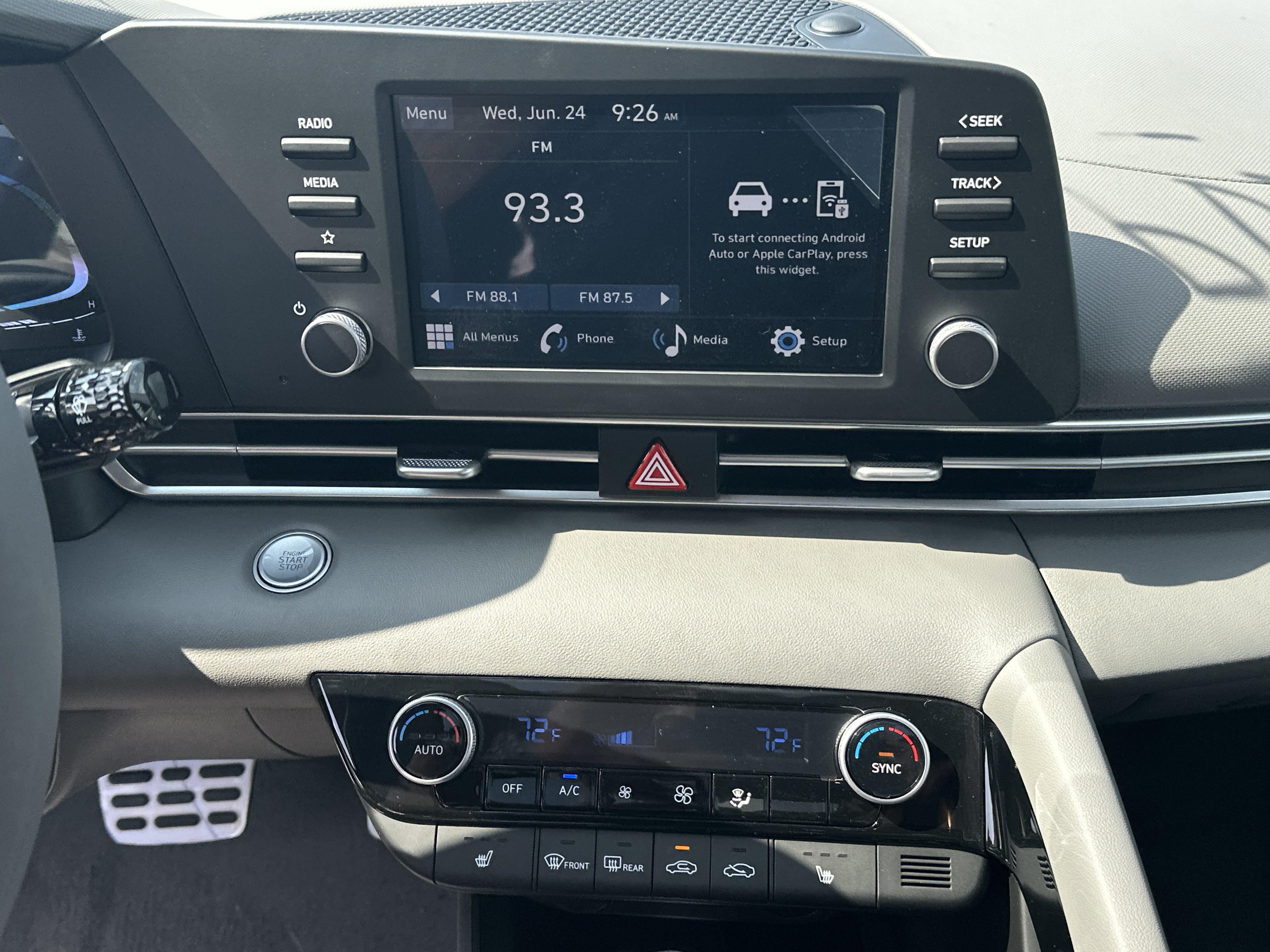 2026 Hyundai ELANTRA SEL Sport Premium