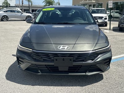 2025 Hyundai ELANTRA SEL Convenience