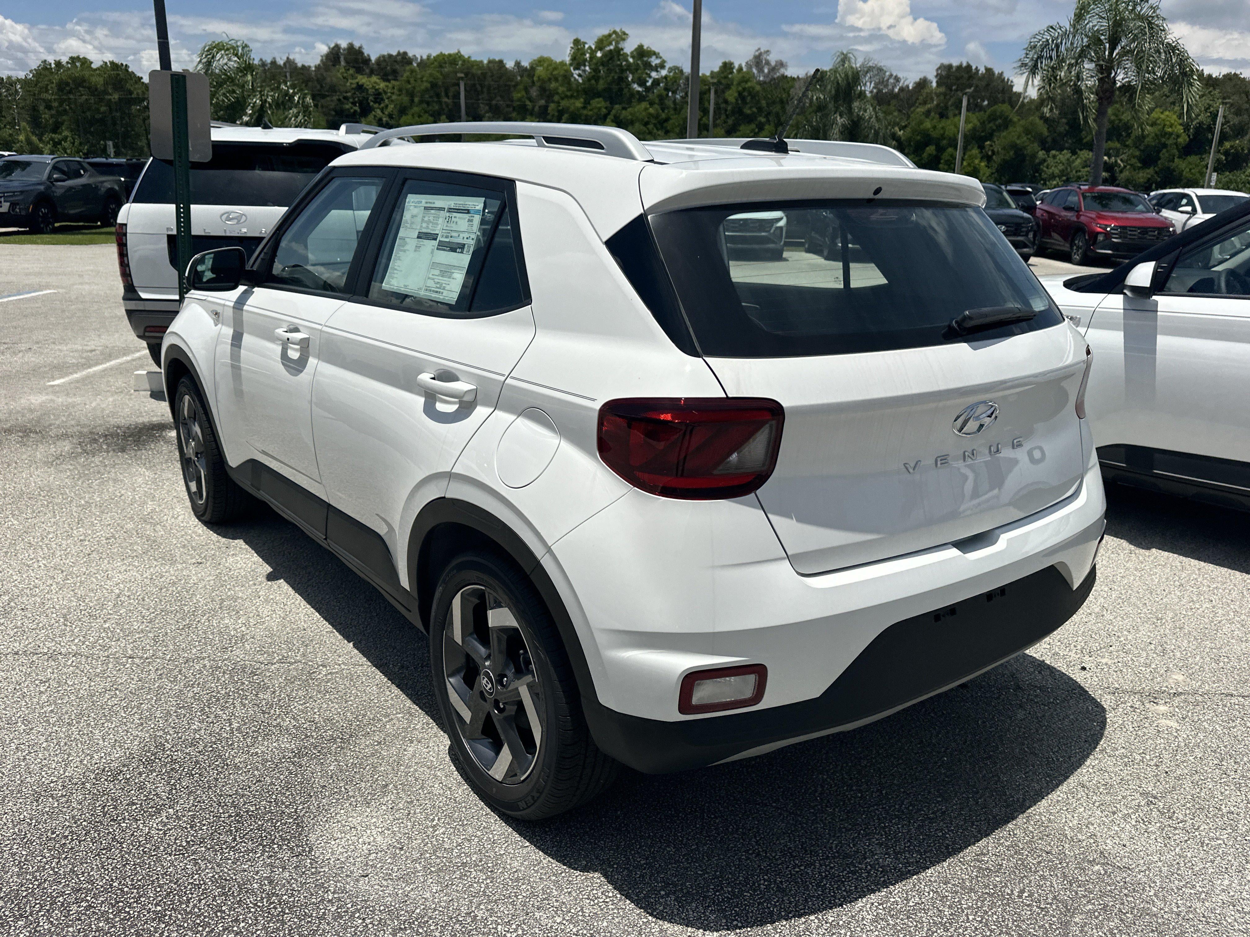 2026 Hyundai VENUE SEL