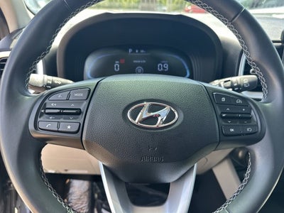 2024 Hyundai VENUE SEL