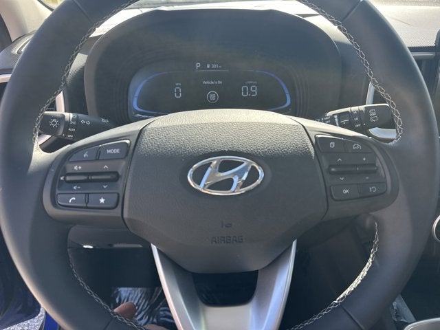 2025 Hyundai VENUE SEL