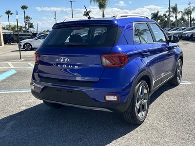 2025 Hyundai VENUE SEL
