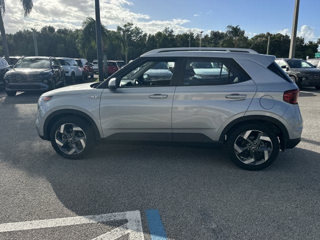 2023 Hyundai VENUE SEL