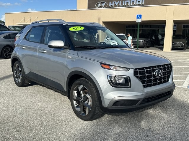 2023 Hyundai VENUE SEL