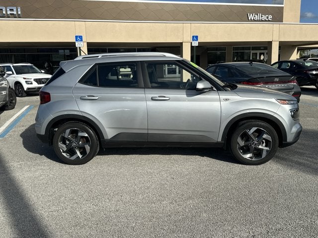 2023 Hyundai VENUE SEL