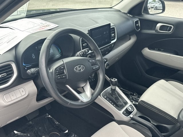 2026 Hyundai Venue SEL - Photo 14
