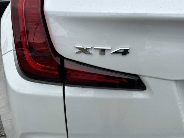 2023 Cadillac XT4 FWD Luxury