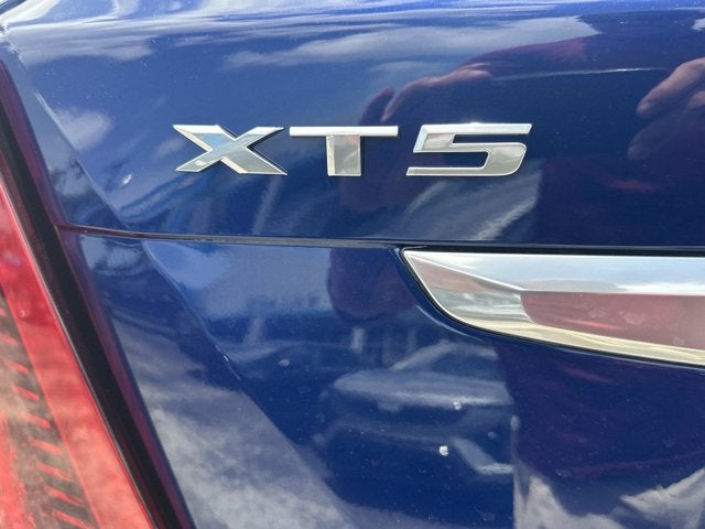 2024 Cadillac XT5 FWD Premium Luxury