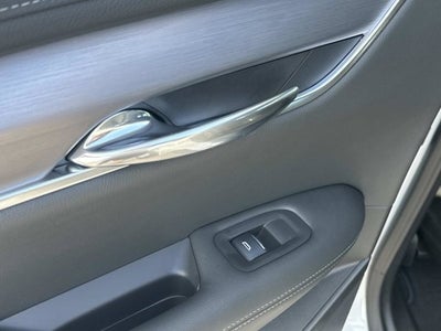 2025 Cadillac XT6 FWD Luxury