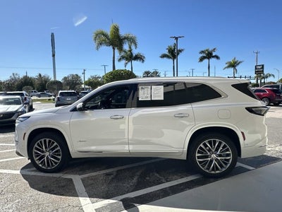 2025 Buick Enclave Avenir