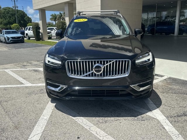 2024 Volvo XC90 Plus Bright Theme