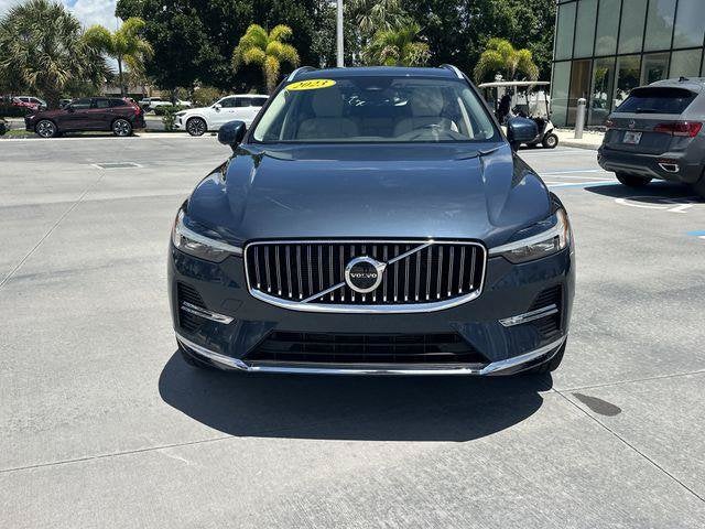 2023 Volvo XC60 Plus Bright Theme