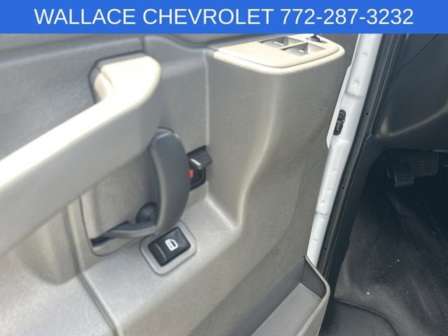 2024 Chevrolet Express Cargo 2500 WT