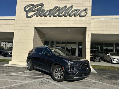 2023 Cadillac XT4 Premium Luxury