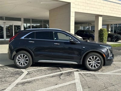 2023 Cadillac XT4 Premium Luxury