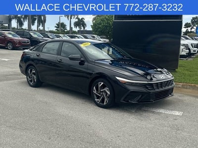 2025 Hyundai ELANTRA SEL Sport